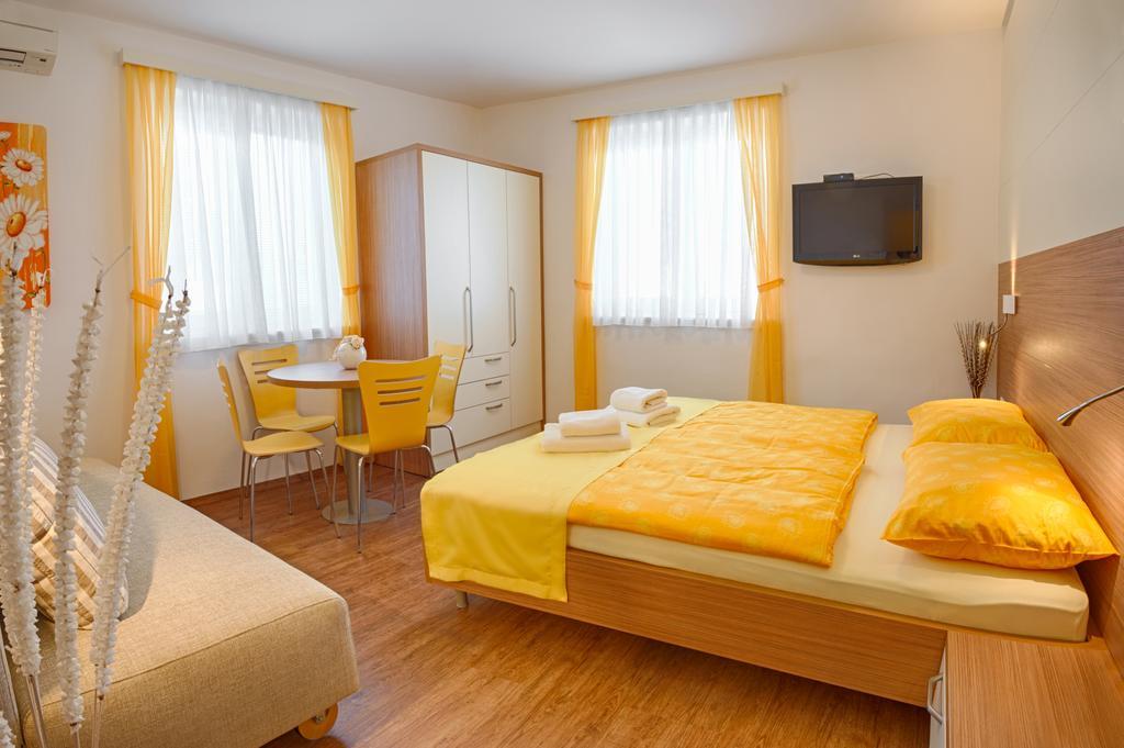 Guesthouse Opara Piran Chambre photo